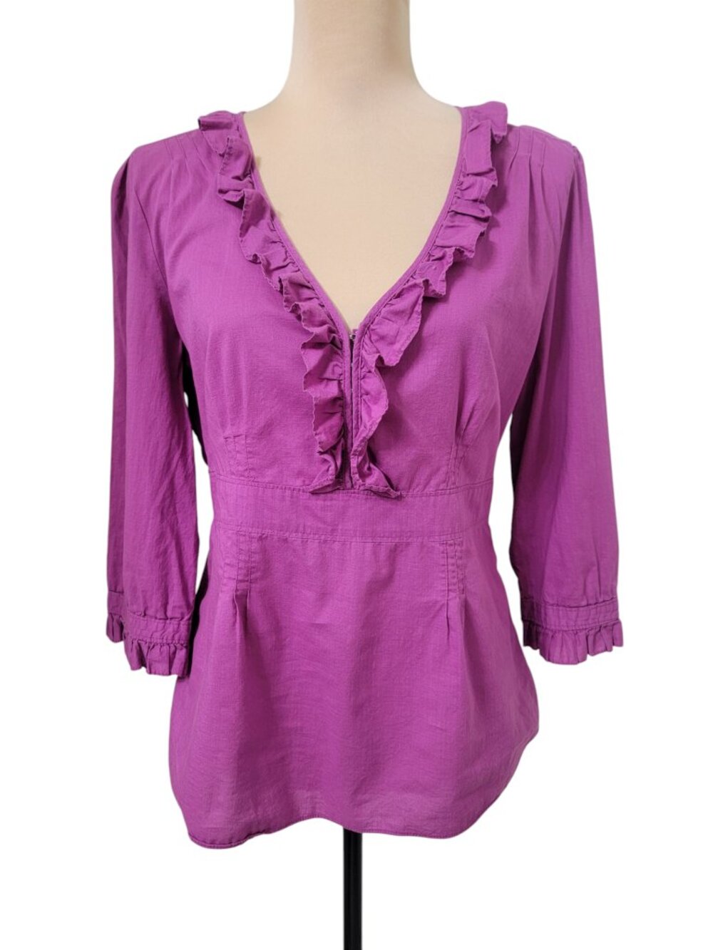 Banana Republic Size 10 Purple V-Neck Ruffled Blouse